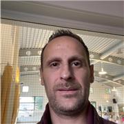 Coach sportif diplômé, je vous accompagne dans le but de vous aider à atteindre vos objectifs….perte de poids, prise de masse musculaire, renforcement musculaire, sport santé…